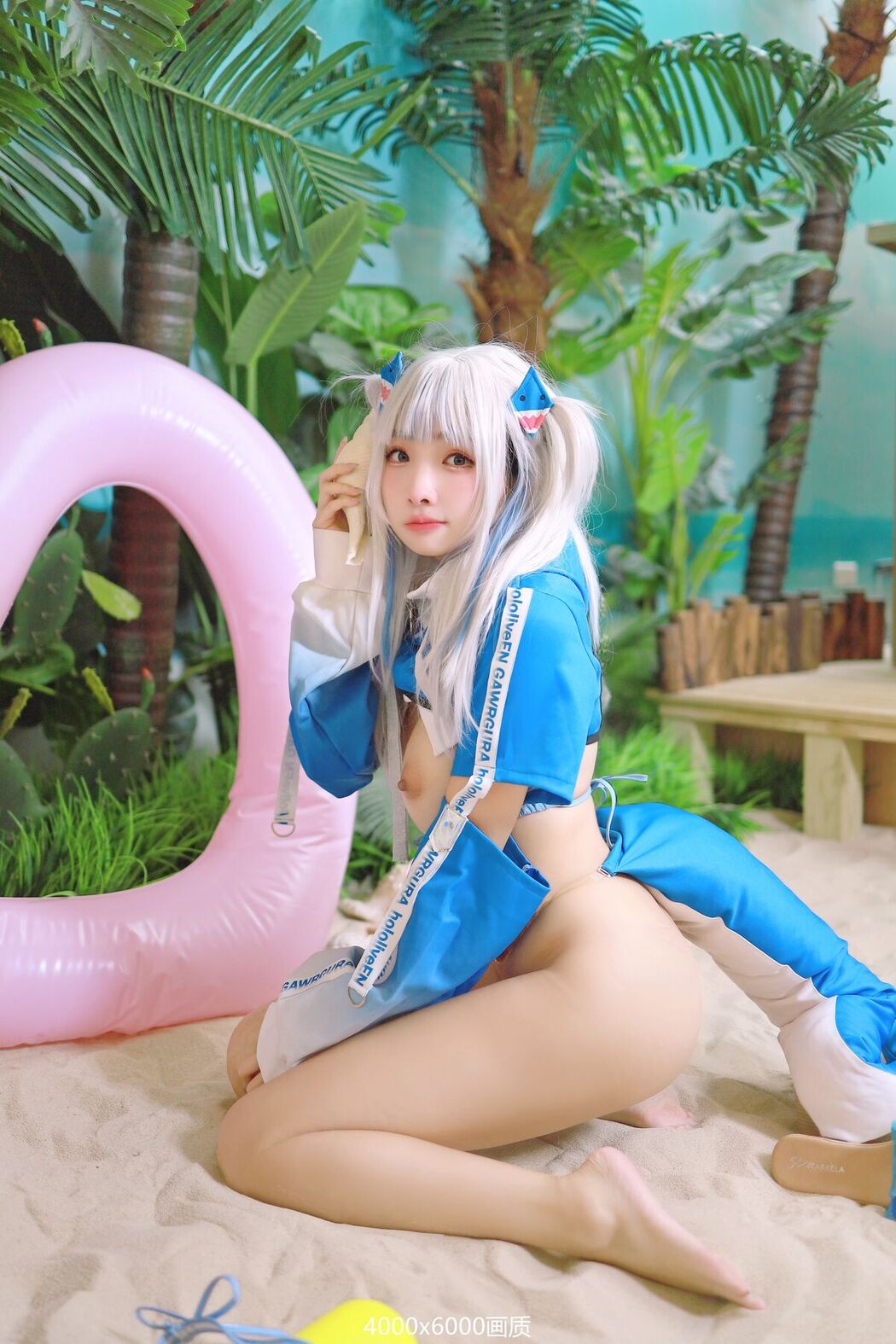 Coser@慕慕Momo &#8211; 鲨鱼制服 Gura (58P &#8211; 1V)