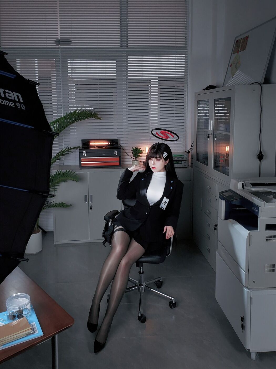 Coser@半半子 – 碧蓝档案 调月莉音 (60P)