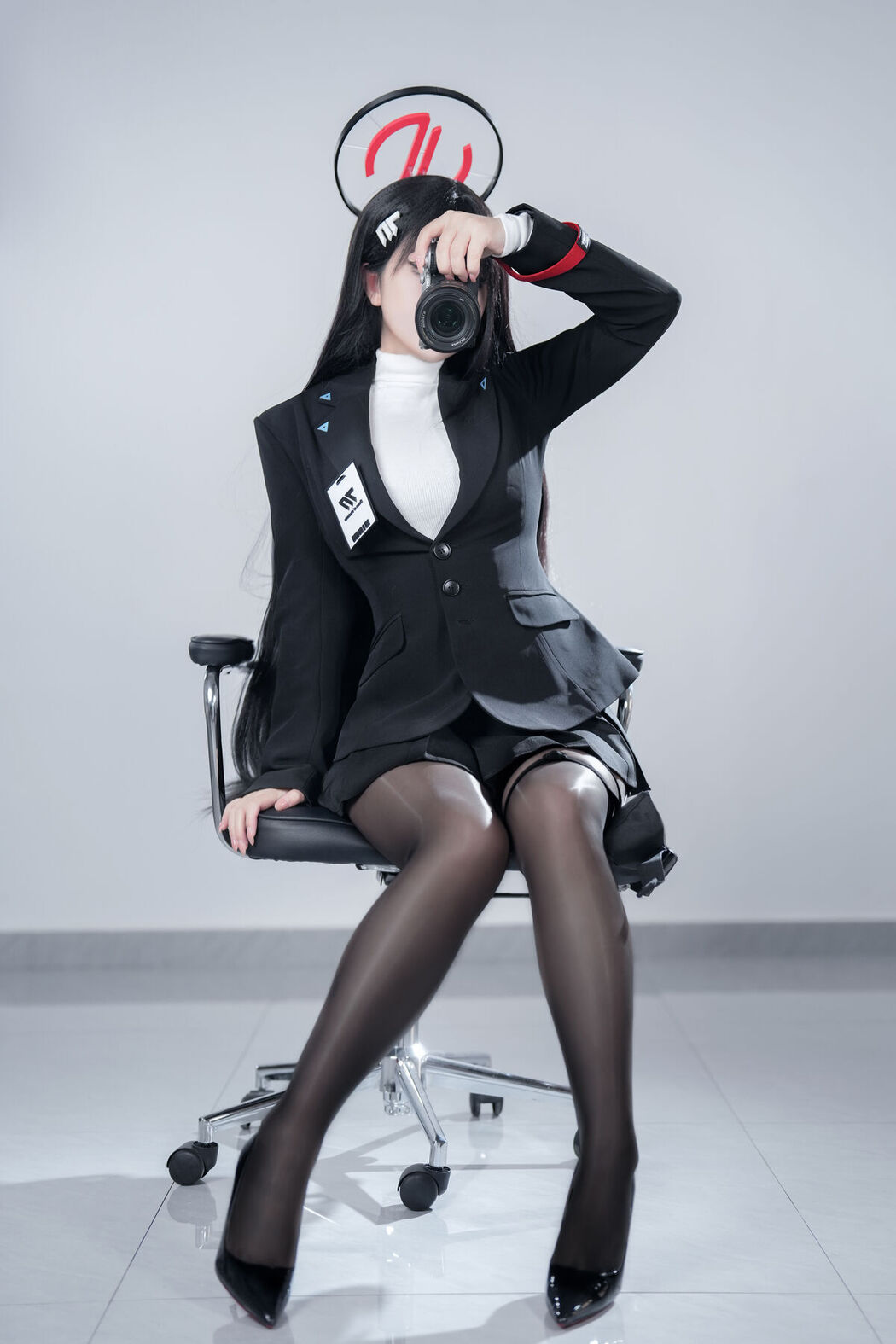 Coser@半半子 – 碧蓝档案 调月莉音 (60P)