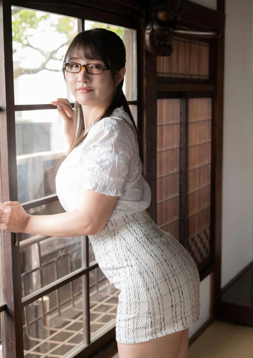 JP Tsumugi Hara 原つむぎ – Exciting Girls デジタル写真集 もしもあのグラドルが若妻だったら Part01 (53P)