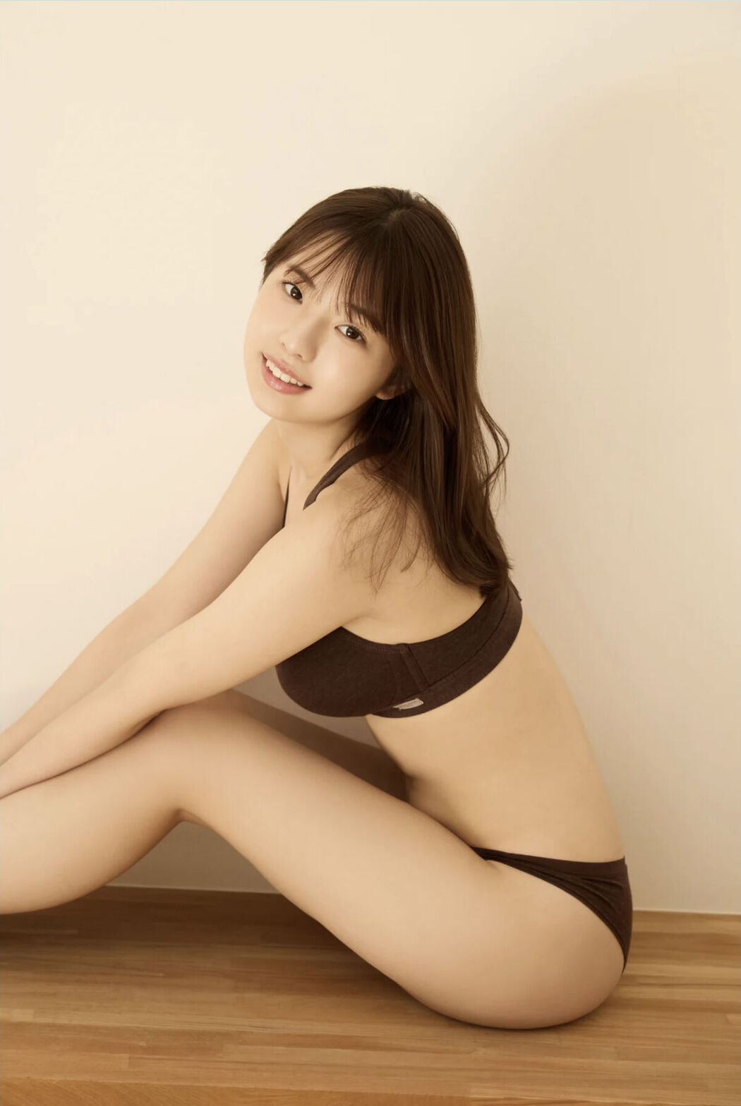 JP Kikuchi Hina 菊地姫奈 – マンスリーガール 029 Part01 (48P)