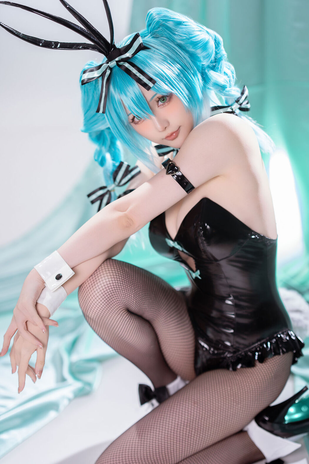 Coser@星之迟迟Hoshilily &#8211; 初音未来 兔女郎 (45P &#8211; 1V)