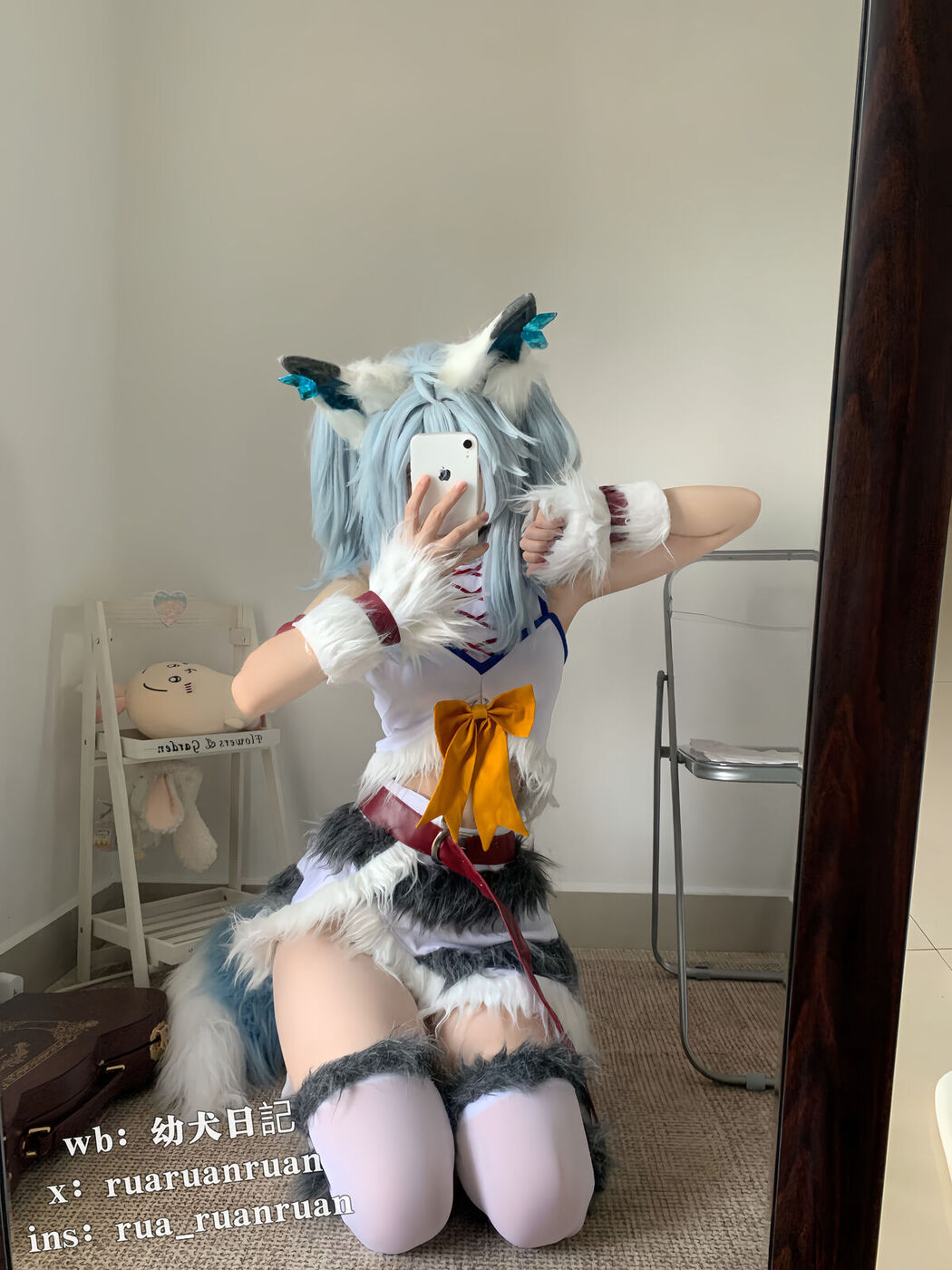 Coser@Rua阮阮 – 刹那 (17P – 1V)