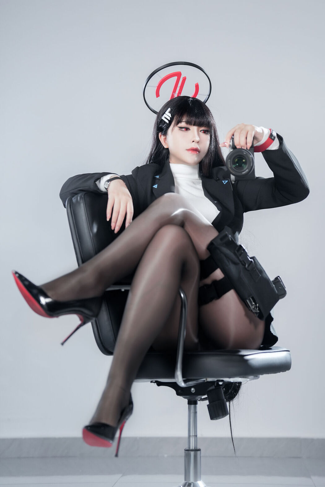 Coser@半半子 – 碧蓝档案 调月莉音 (60P)