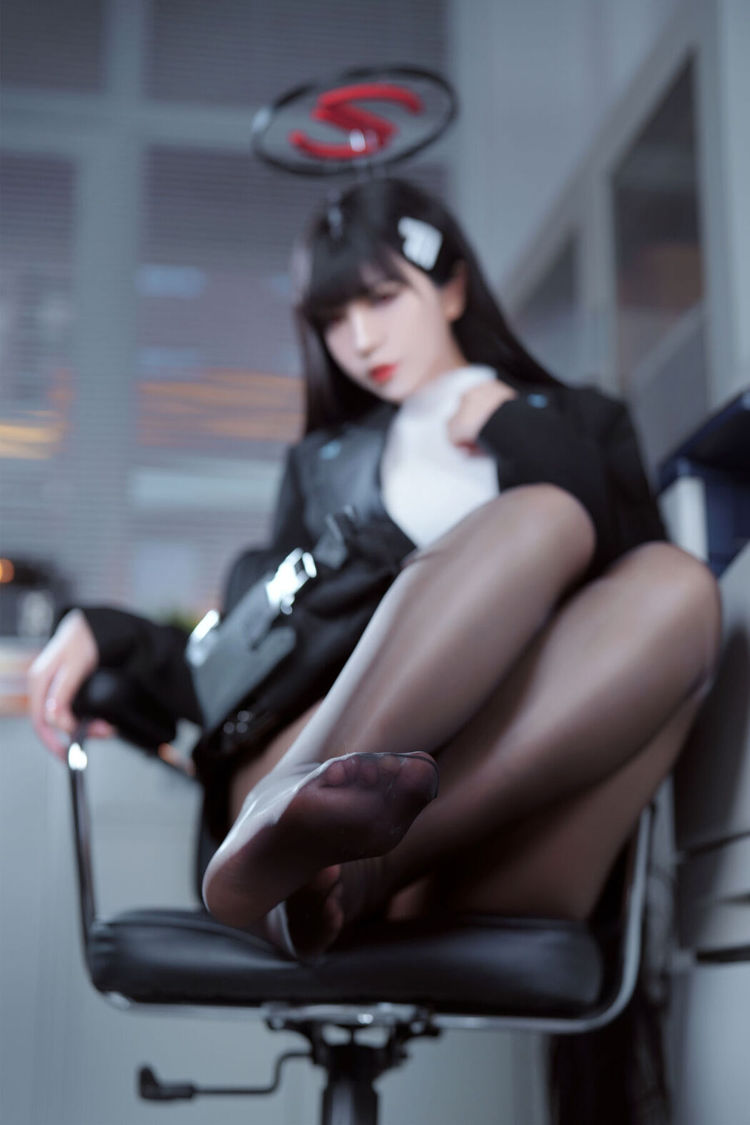 Coser@半半子 – 碧蓝档案 调月莉音 (60P)