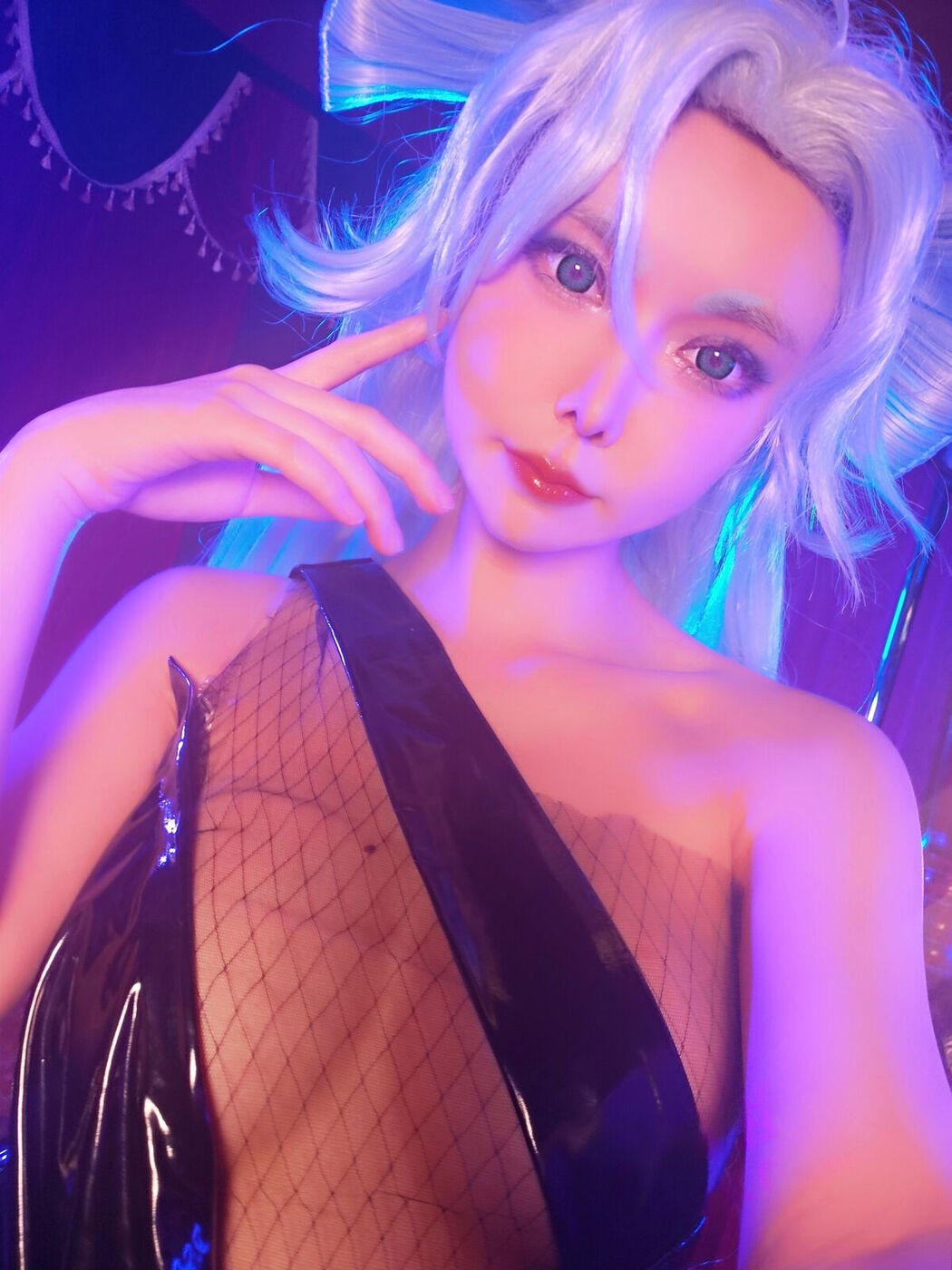 Coser@亚马逊鲶鱼 &#8211; PA15 香槟怪盗 (33P &#8211; 2V)