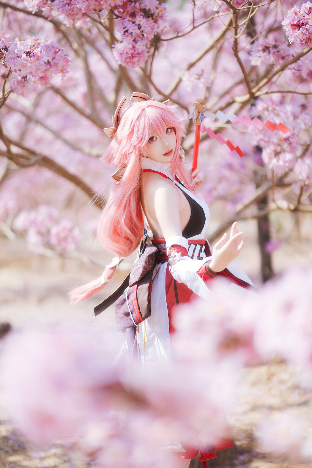 Coser@瓜希酱 &#8211; 原神 八重神子 (20P)