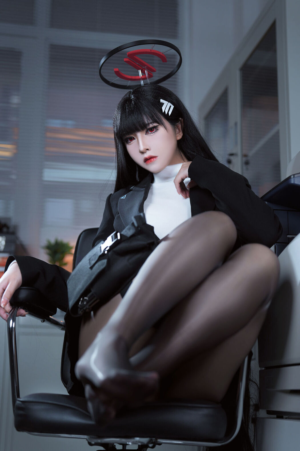 Coser@半半子 – 碧蓝档案 调月莉音 (60P)