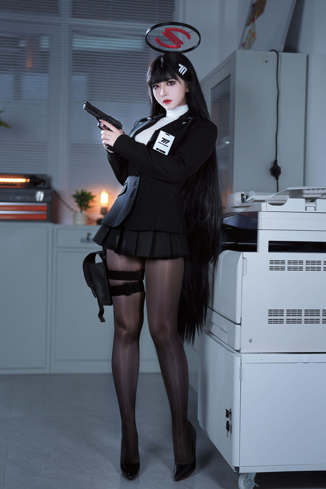 Coser@半半子 – 碧蓝档案 调月莉音 (60P)