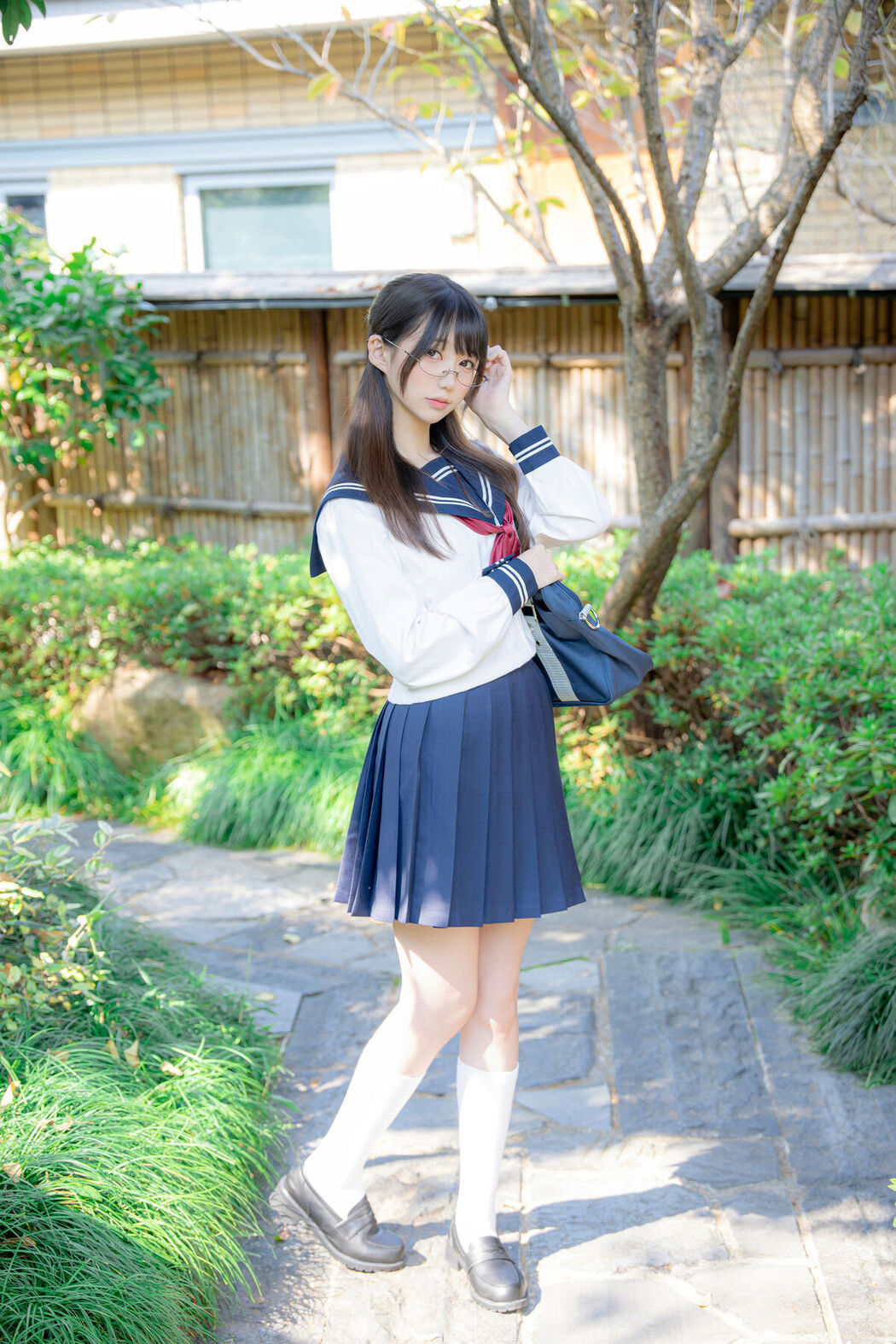 Coser@Nagisa魔物喵 &#8211; 真面目な委員長 (89P)