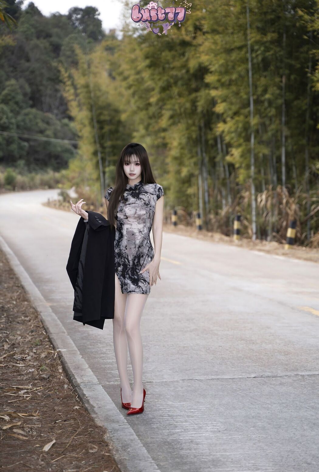 Coser@柒柒要乖哦 – 湖畔物语 Part02 (63P)