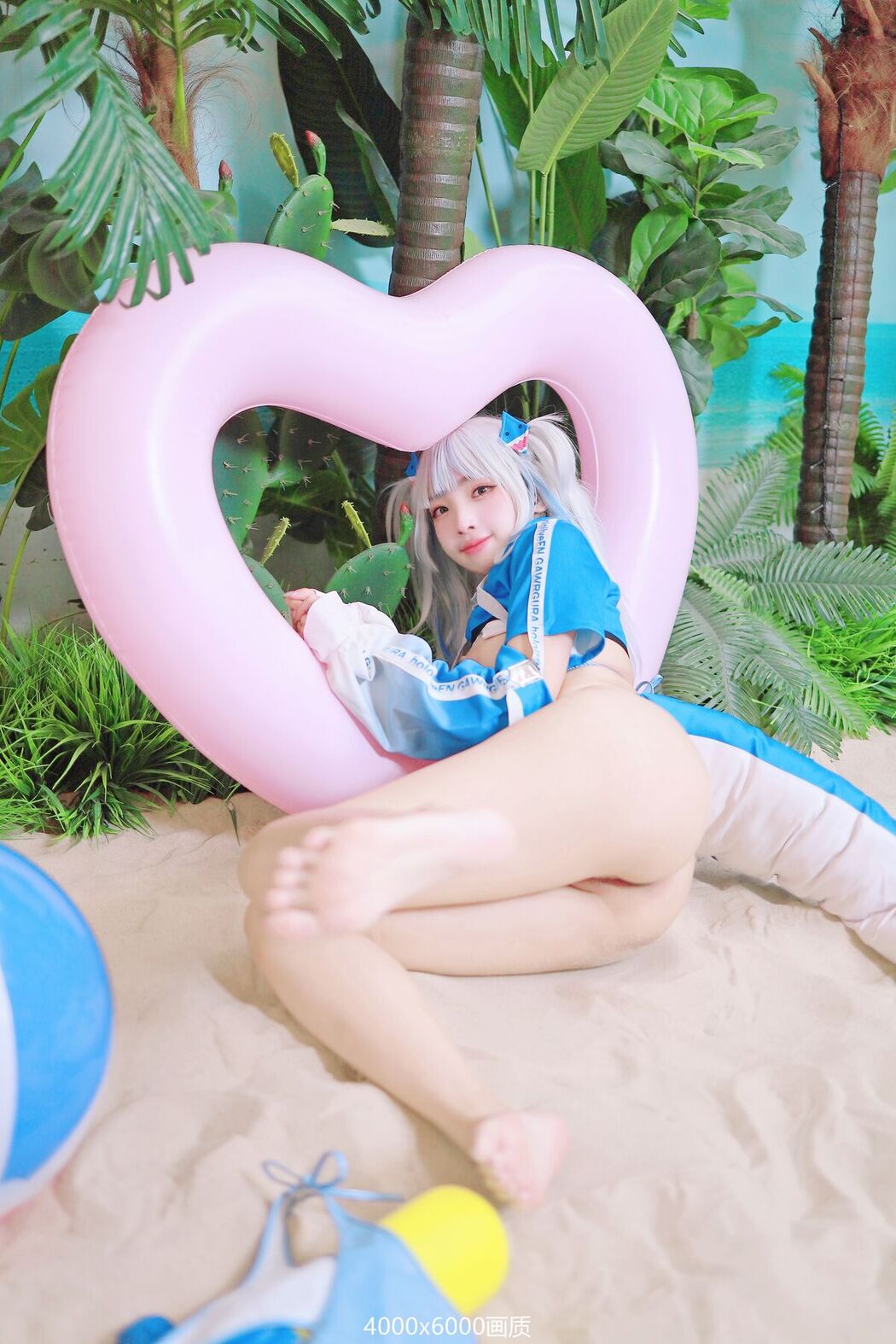 Coser@慕慕Momo &#8211; 鲨鱼制服 Gura (58P &#8211; 1V)
