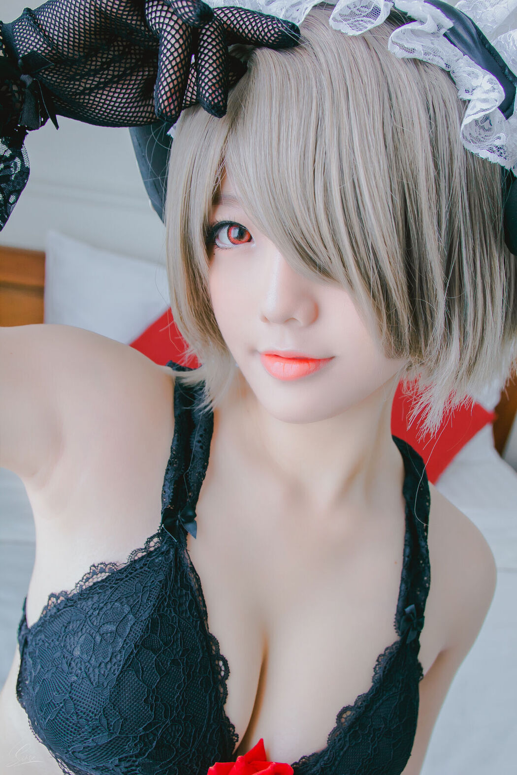 Coser@Messie Huang &#8211; Sexy Rita (13P)