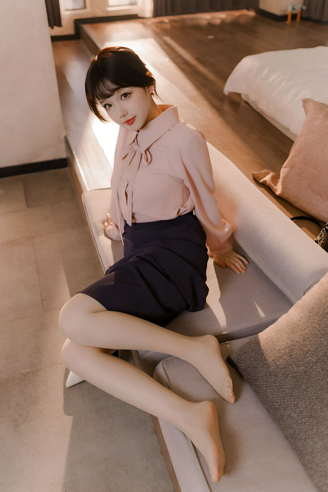 Coser@雪晴Astra – 肉丝通勤OL (72P – 1V)