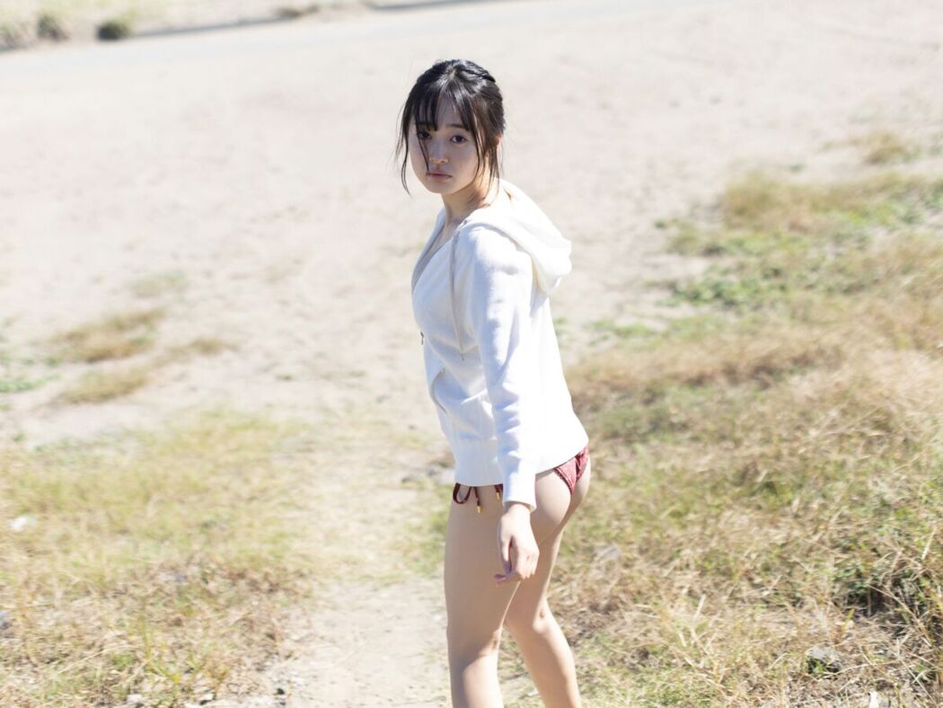 JP Miu Shirahama 白濱美兎 – FRIDAYデジタル写真集 ぎゅってして Vol.1 (50P)