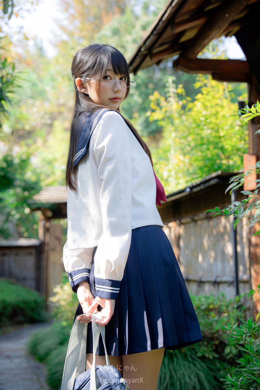 Coser@Nagisa魔物喵 &#8211; 真面目な委員長 (89P)