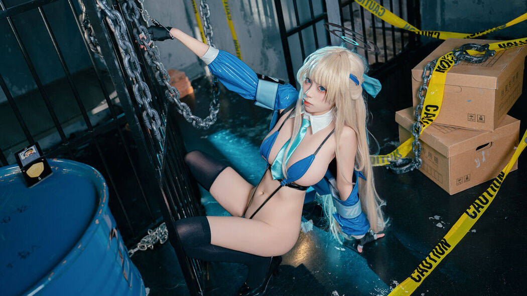 Coser@三無人型 &#8211; 蔚蓝档案 飞鸟马时女警 (41P)