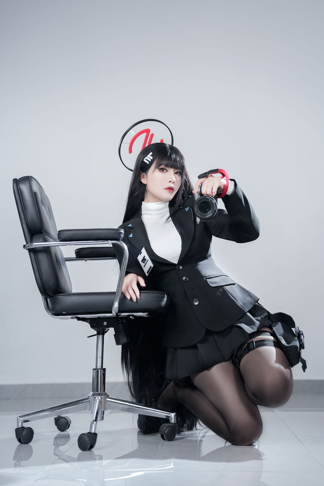 Coser@半半子 – 碧蓝档案 调月莉音 (60P)