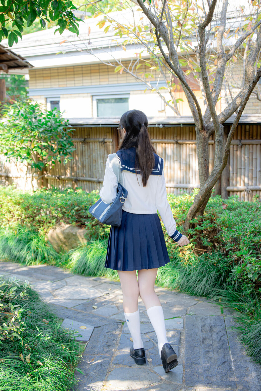 Coser@Nagisa魔物喵 &#8211; 真面目な委員長 (89P)