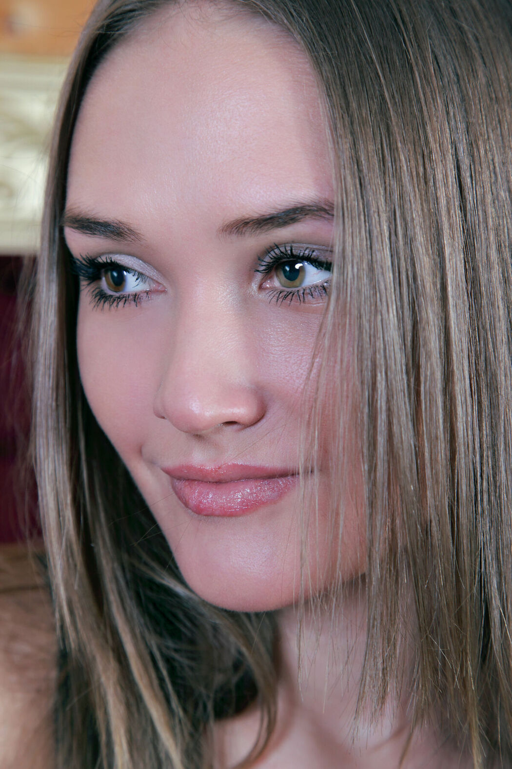 MetArt Emilia A – Manicae Part01 (67P)