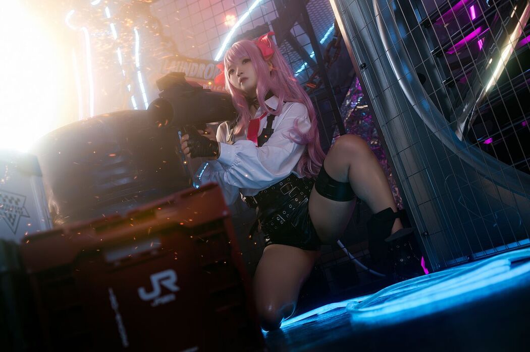 Coser@伊喵君 &#8211; Nikke胜利女神 尤妮 (34P)