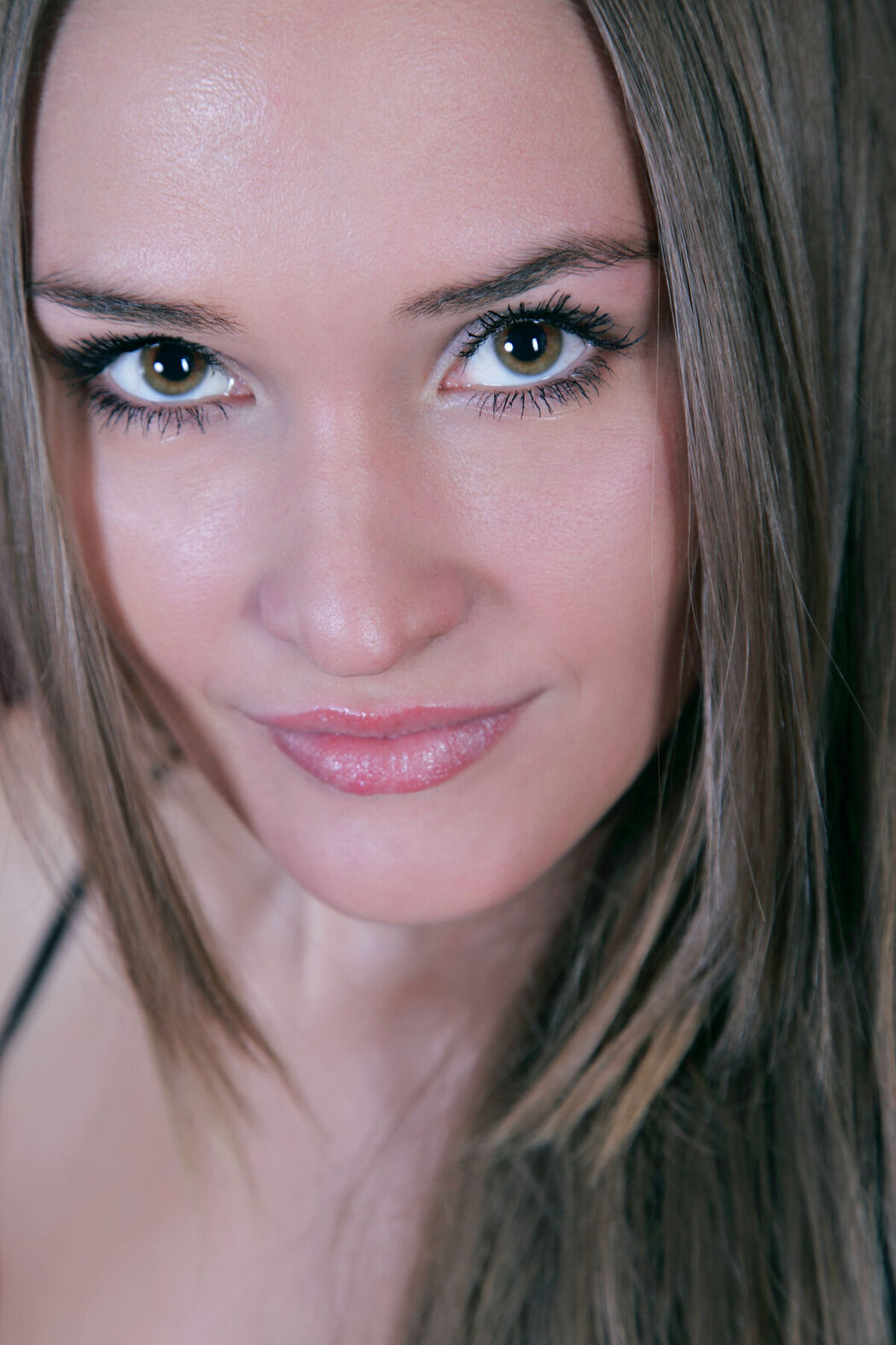 MetArt Emilia A – Manicae Part02 (67P)