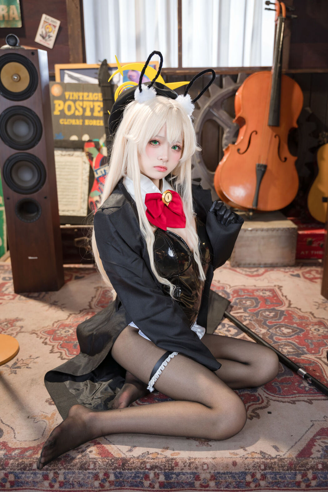 Coser@九柒喵 – 笑面兔女郎 (37P)