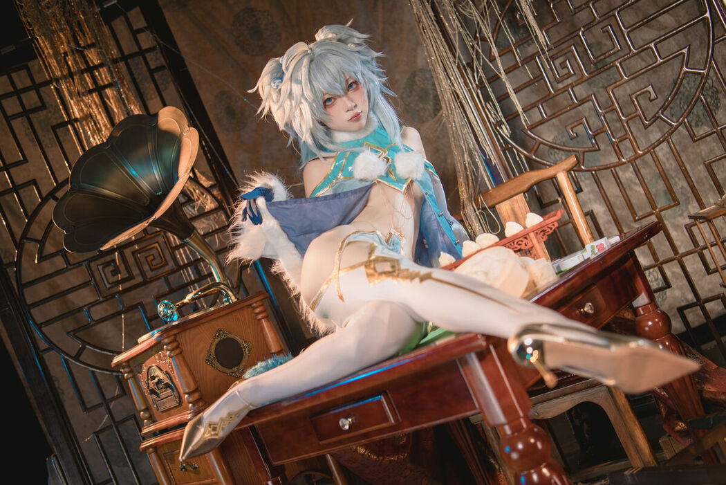 Coser@矢量鱼 – 少女前线云图计划 芙洛伦 (31P)