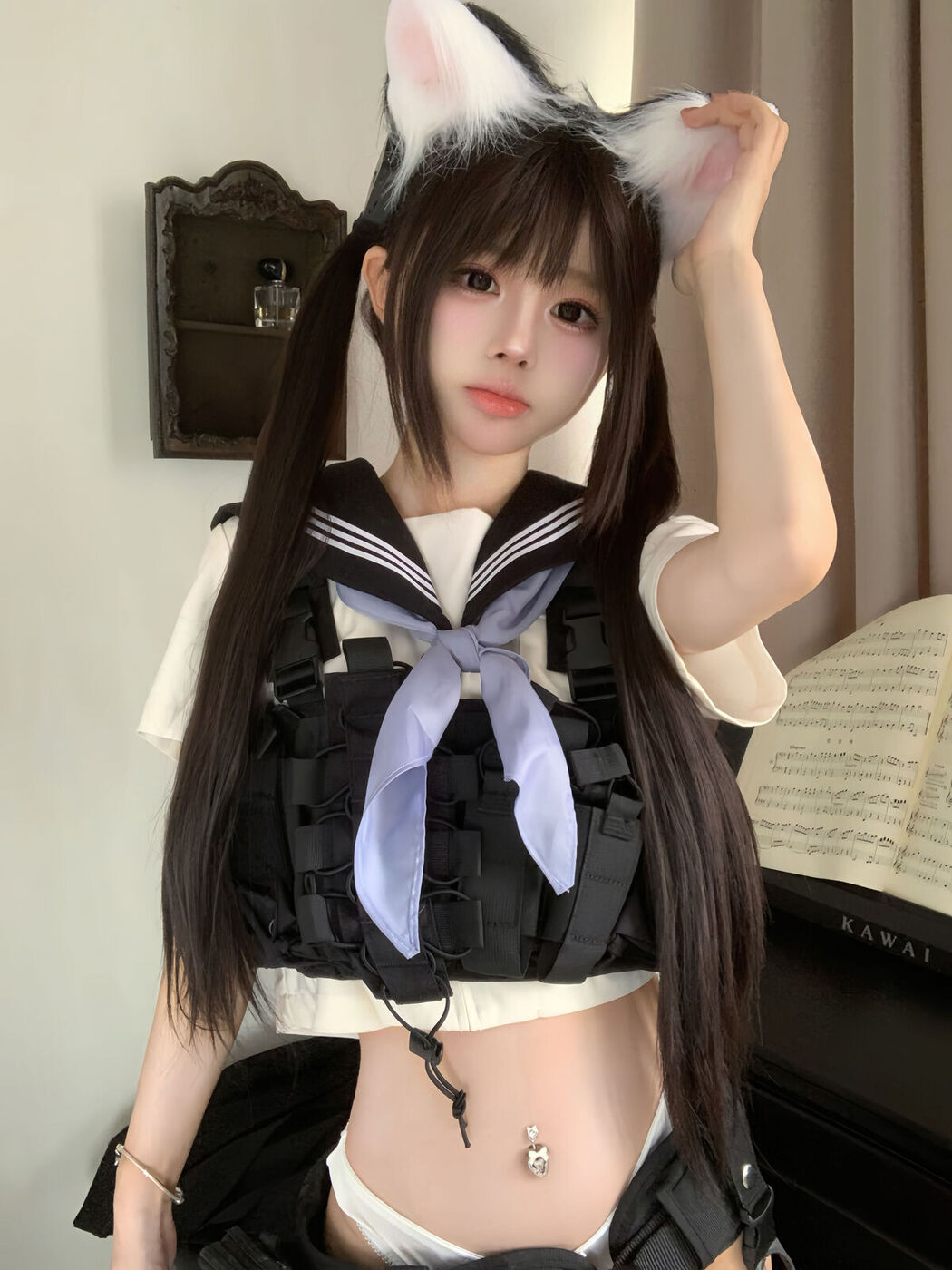 Coser@Rua阮阮 &#8211; 战术自搭 (18P)