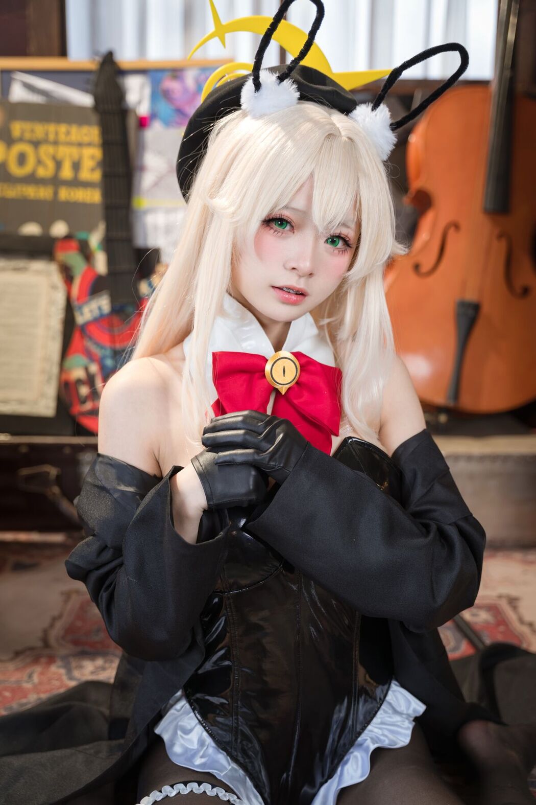 Coser@九柒喵 – 笑面兔女郎 (37P)