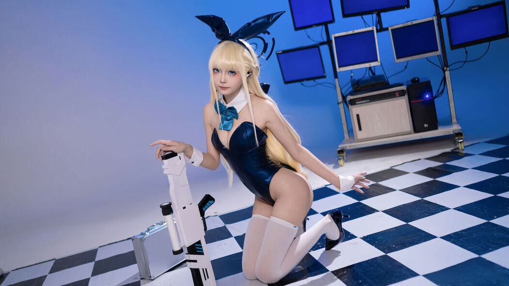 Coser@艾西aiwest – 飞鸟马时兔女郎 (35P)