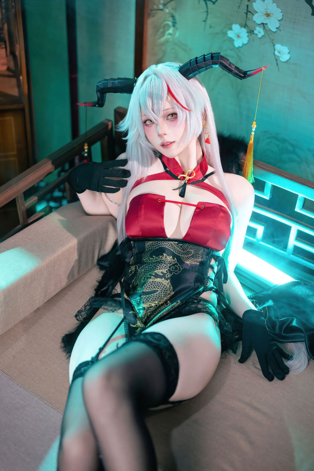 Coser@屿鱼 – 碧蓝航线 埃吉尔旗袍 (50P)