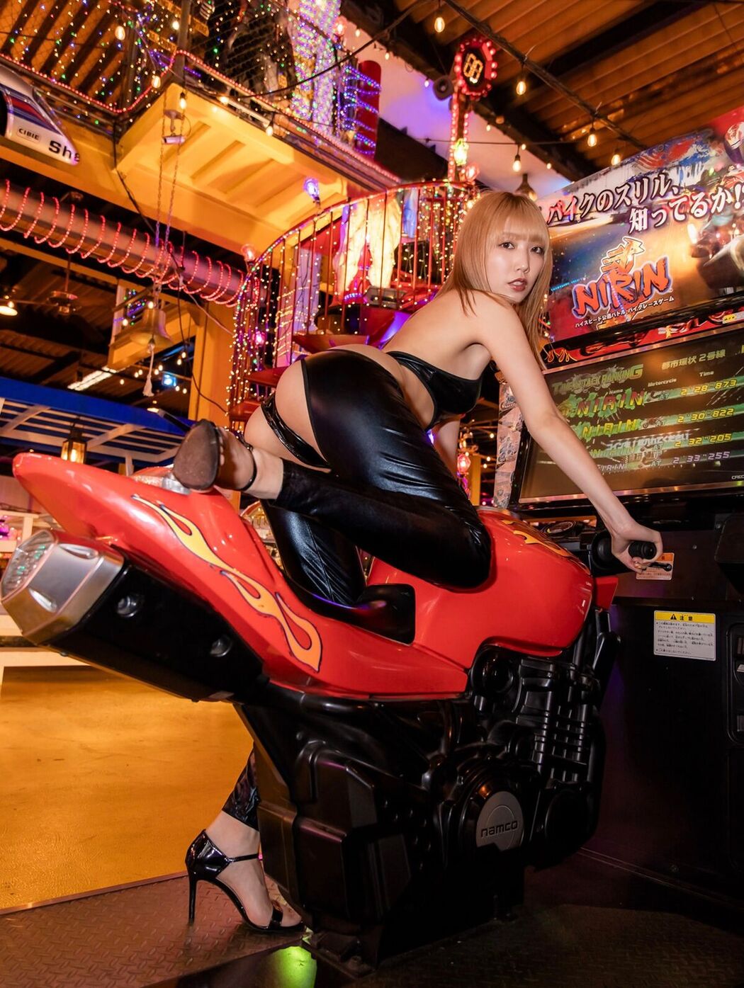 JP Mea Shimotsuki 霜月めあ – FLASHデジタル写真集 Lady Player MEA Part01 (53P)