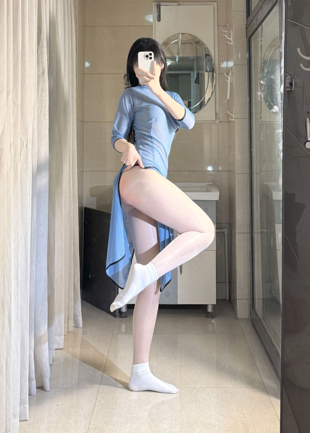 Coser@不可爱羚 &#8211; 民国风 (31P &#8211; 4V)