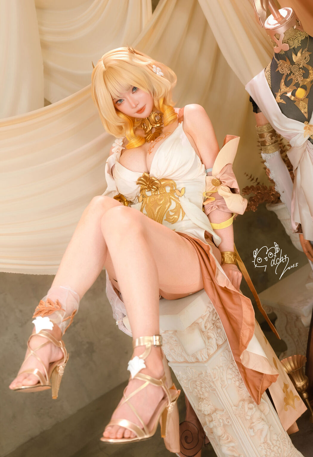 Coser@Machi馬吉 – Aglaea Part01 (53P)