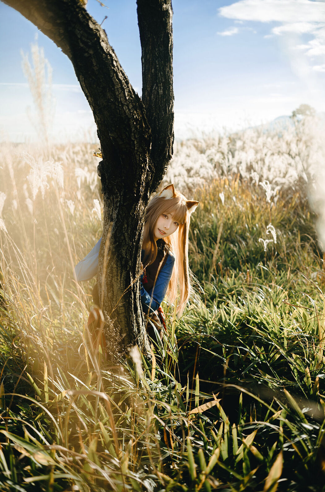 Coser@Ely_eee ElyEE子 &#8211; Soft Glow 狼與暖陽 (53P &#8211; 1V)