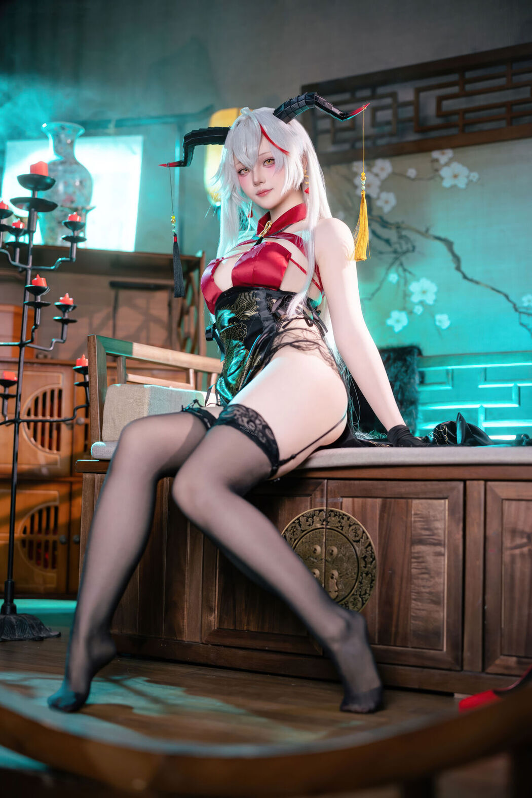 Coser@屿鱼 – 碧蓝航线 埃吉尔旗袍 (50P)