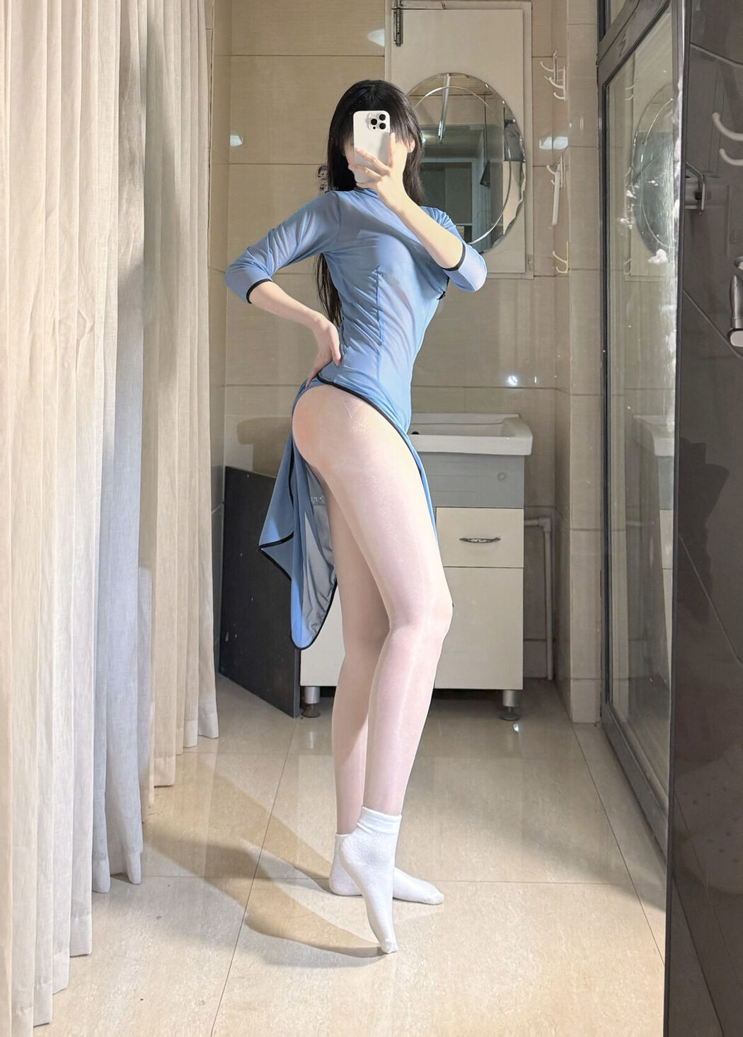 Coser@不可爱羚 &#8211; 民国风 (31P &#8211; 4V)