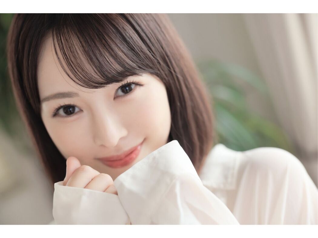 JP Nanako Mochizuki 望月菜七子 – Femme Fatale -運命の女 一般グラビア写真集 (60P)