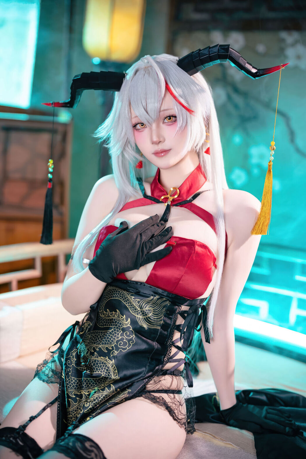 Coser@屿鱼 – 碧蓝航线 埃吉尔旗袍 (50P)