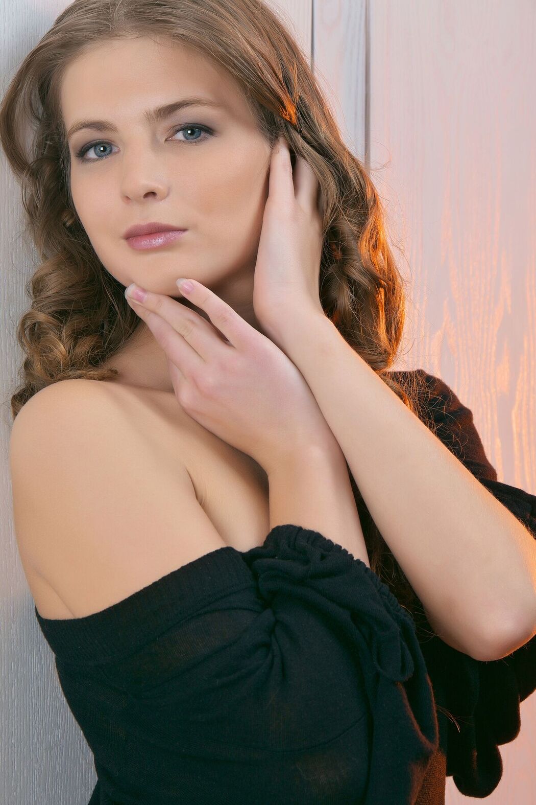 MetArt Kate E &#8211; Presenting Part01 (64P)