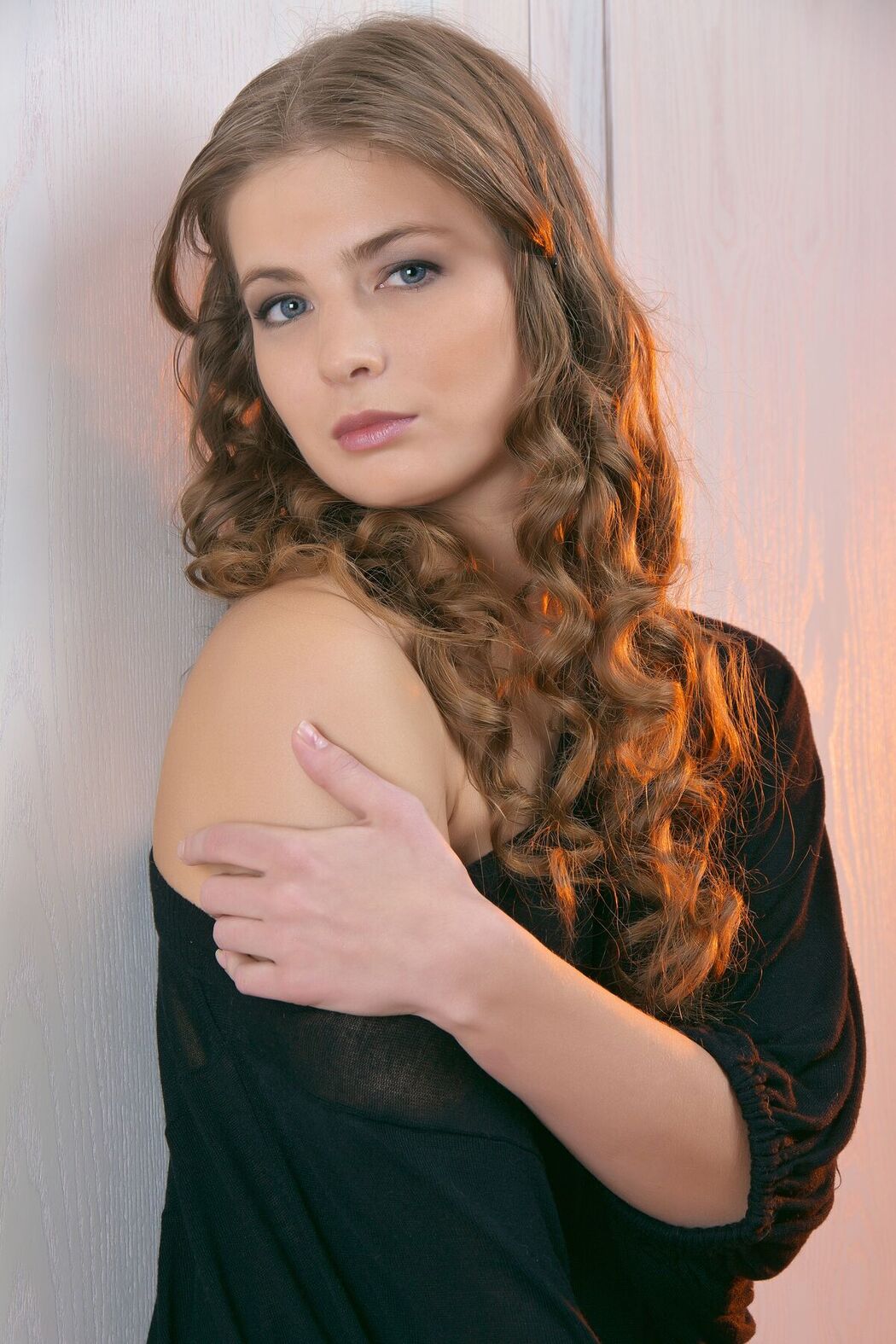 MetArt Kate E &#8211; Presenting Part01 (64P)