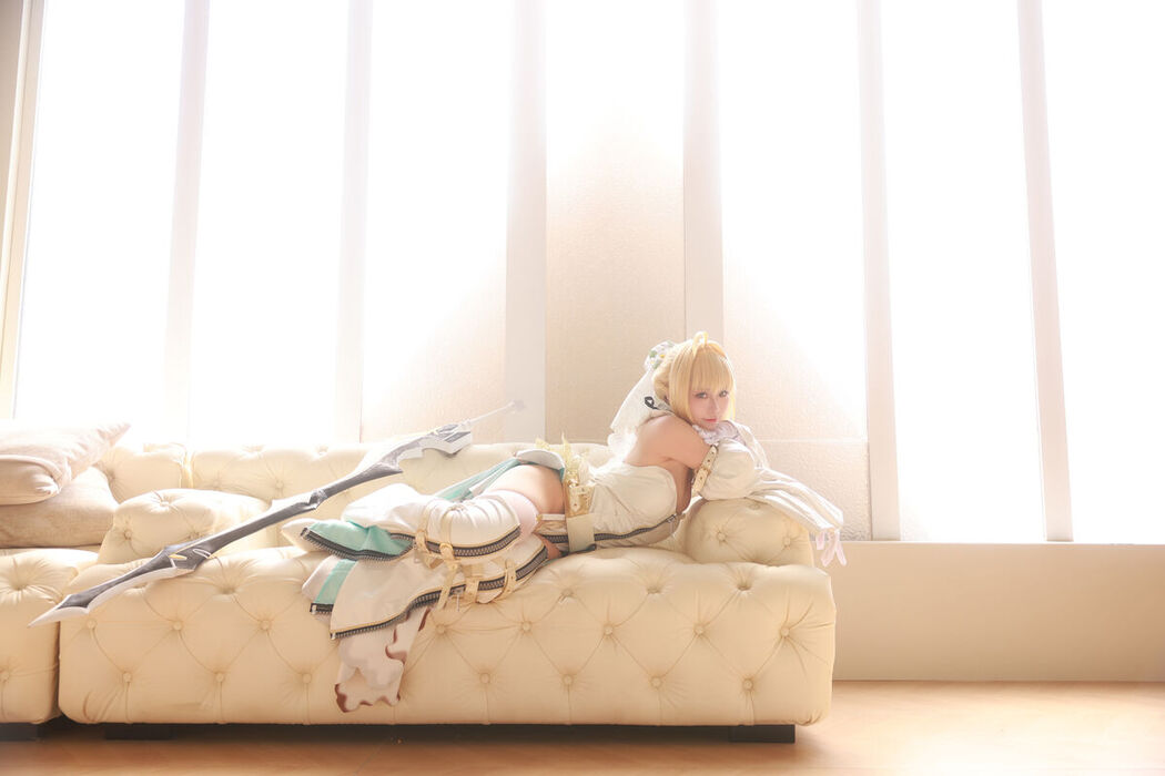 Coser@G44不会受伤 &#8211; 尼禄花嫁 (44P)