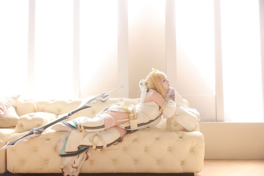 Coser@G44不会受伤 &#8211; 尼禄花嫁 (44P)