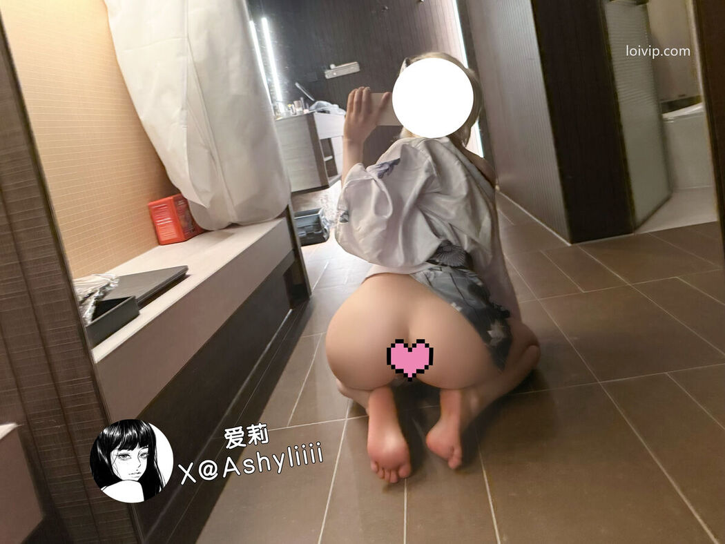 Coser@Ashyliiii爱莉 – 穹妹旗袍 (53P – 3V)