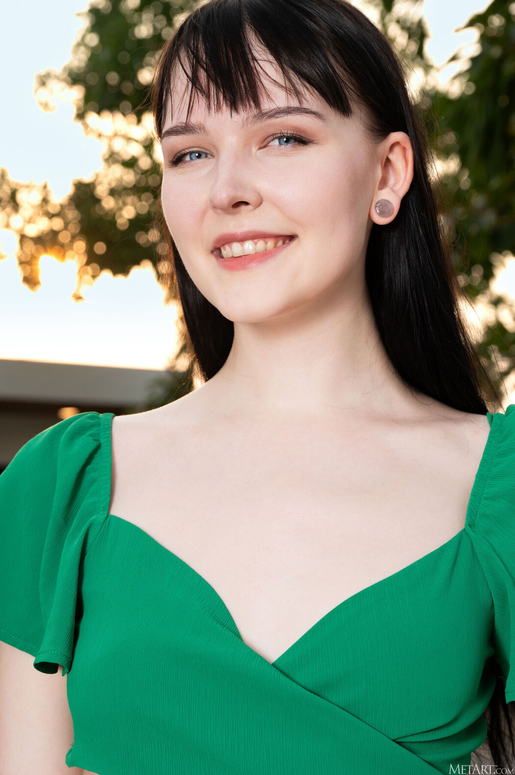 MetArt Amelia Riven &#8211; Girl In Green Part01 (48P)