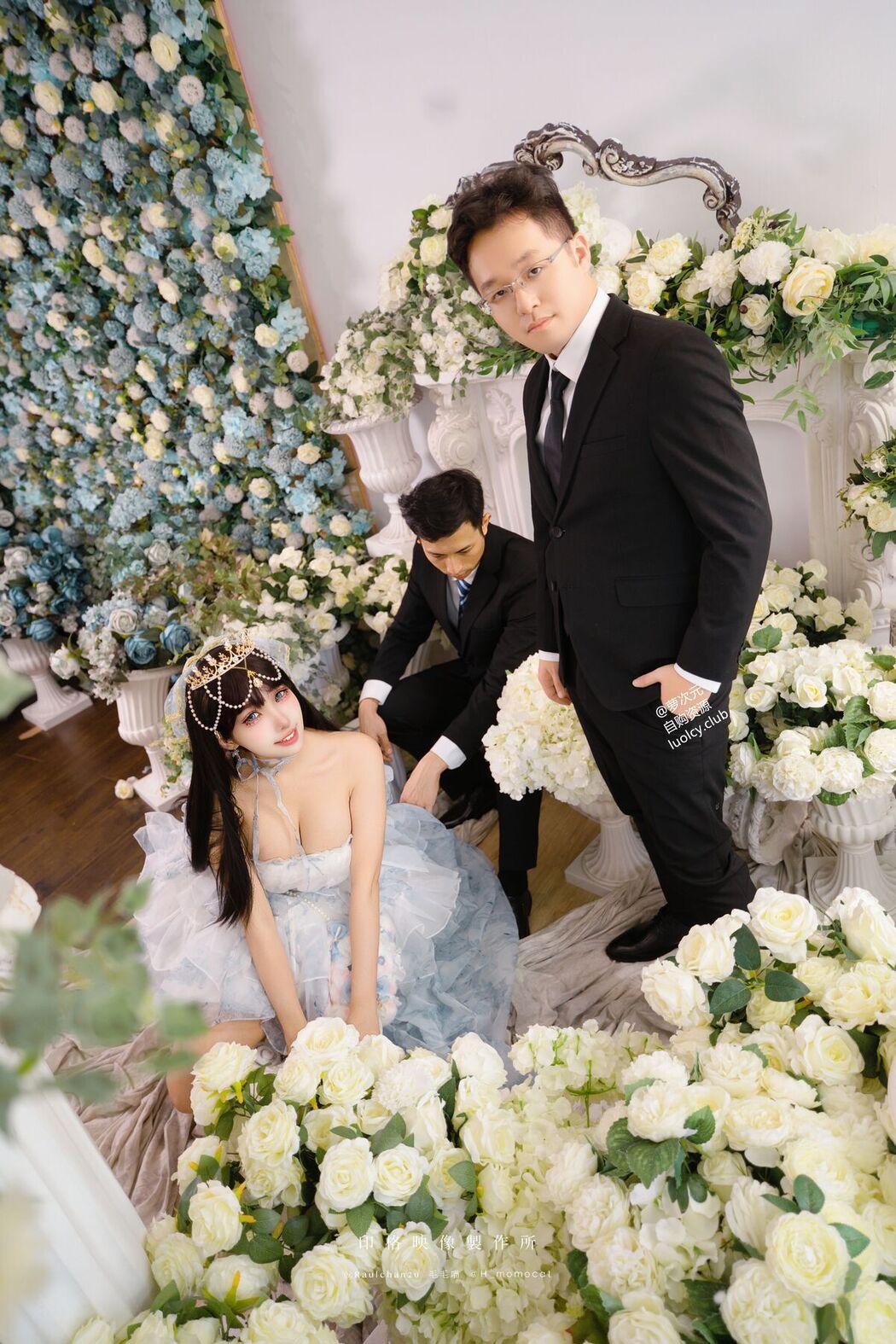 Coser@慕慕momo &#8211; Birthday Day 永遠的小公主 (54P &#8211; 2V)