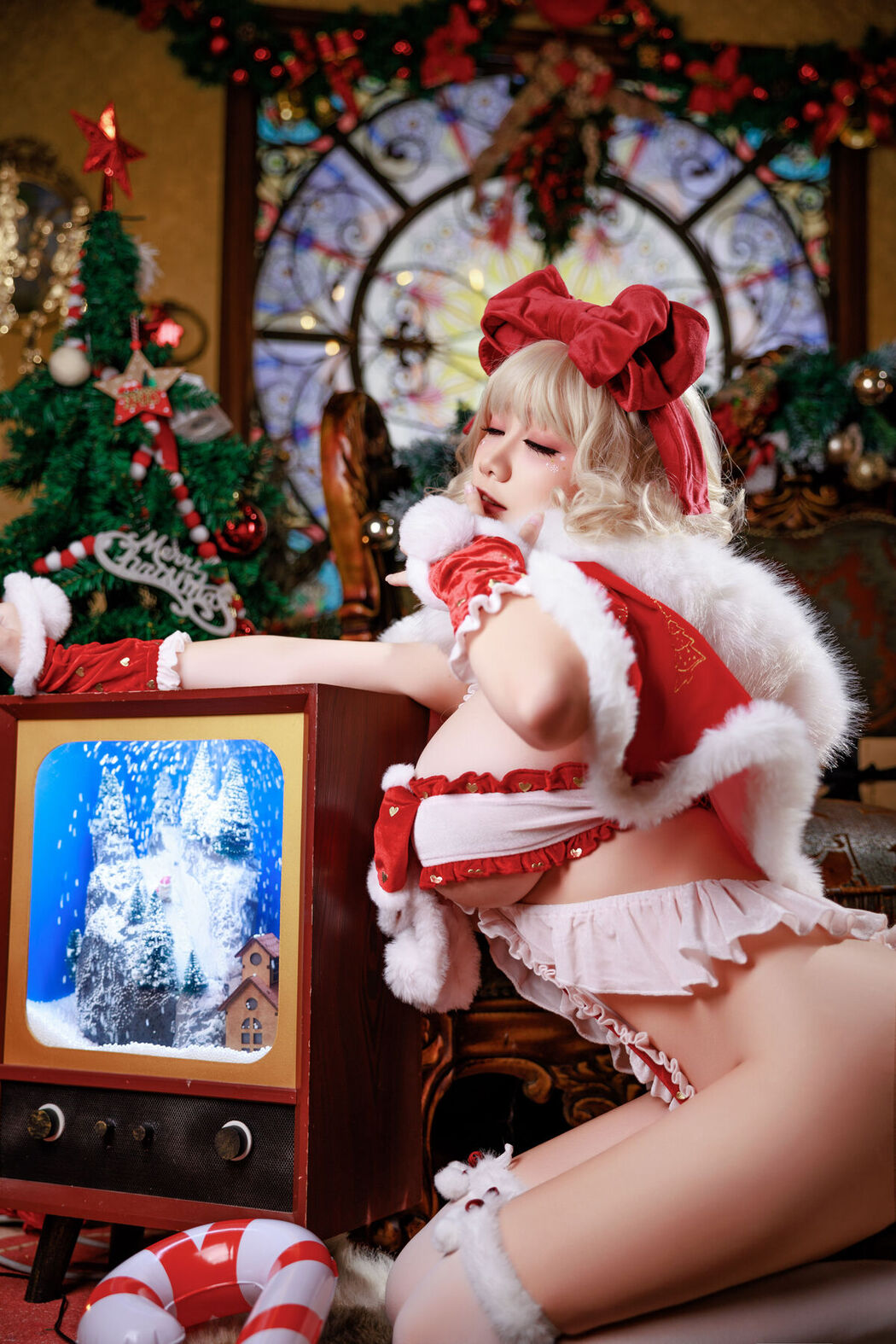 Coser@阿雪雪 &#8211; 圣诞雪精灵 Part02 (49P)