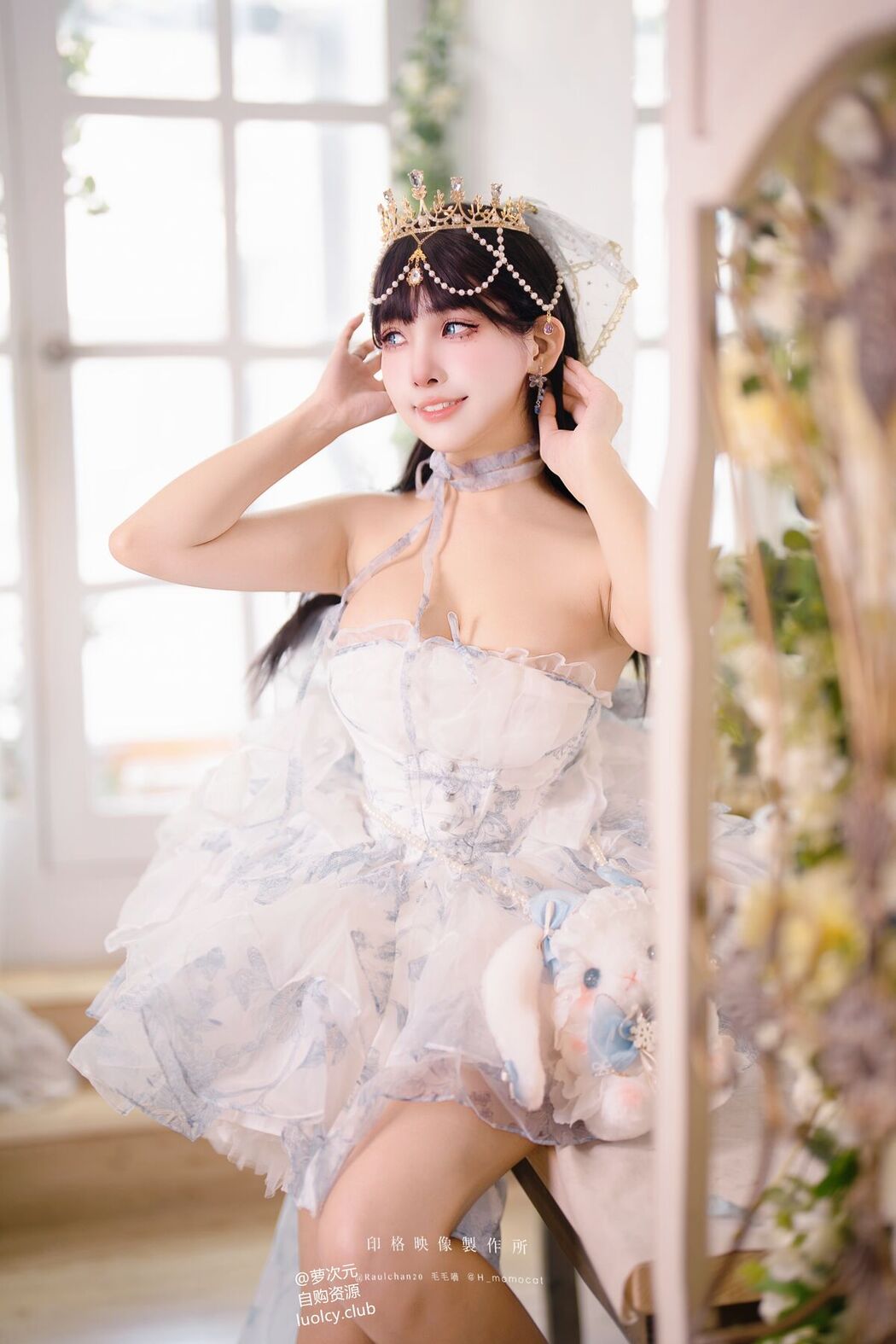 Coser@慕慕momo &#8211; Birthday Day 永遠的小公主 (54P &#8211; 2V)
