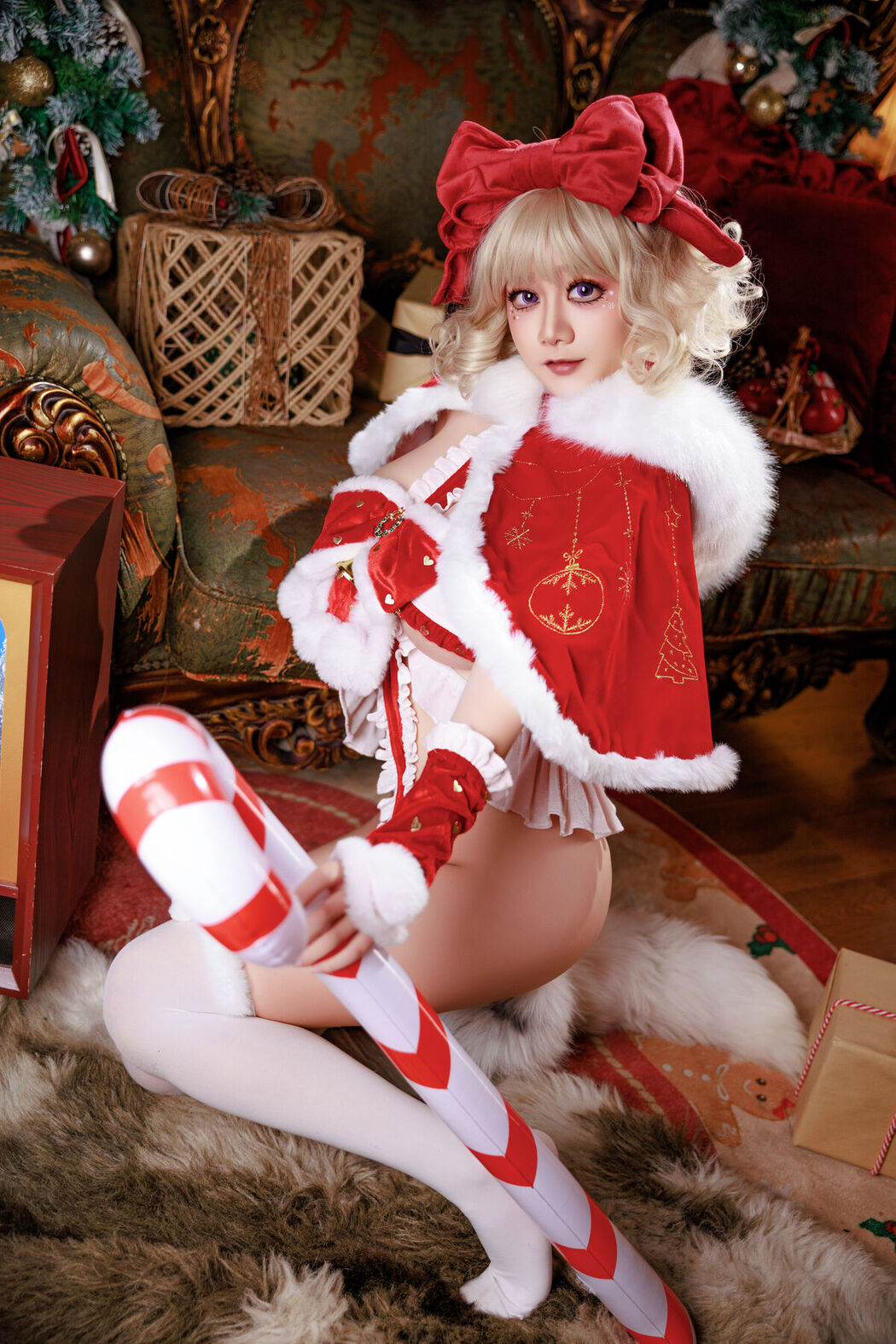 Coser@阿雪雪 &#8211; 圣诞雪精灵 Part02 (49P)